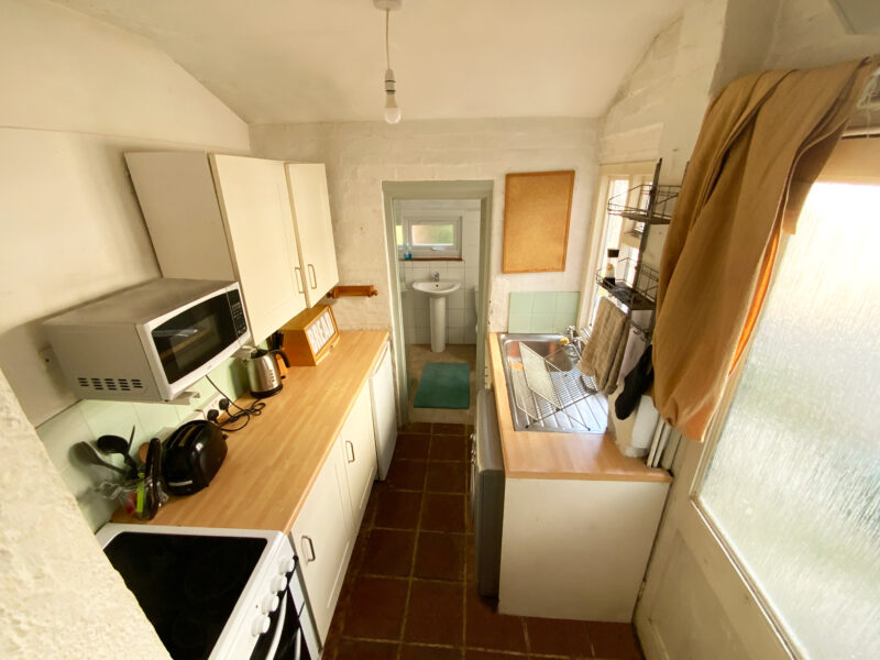 75 Denzil Road, En Suite Room to Rent