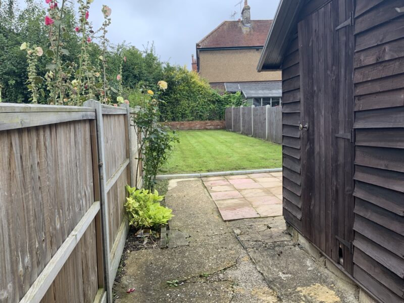 En Suite Room Available 1st July (66L)